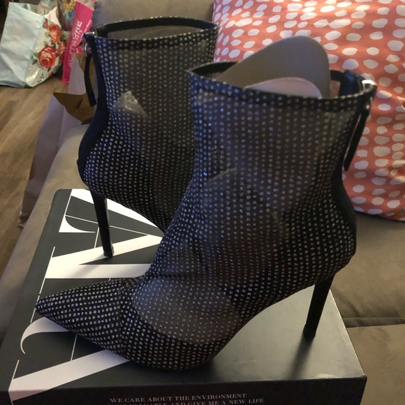 Used Zara Sparkly Mesh booties SZ 6.5 - Picture 3 of 13